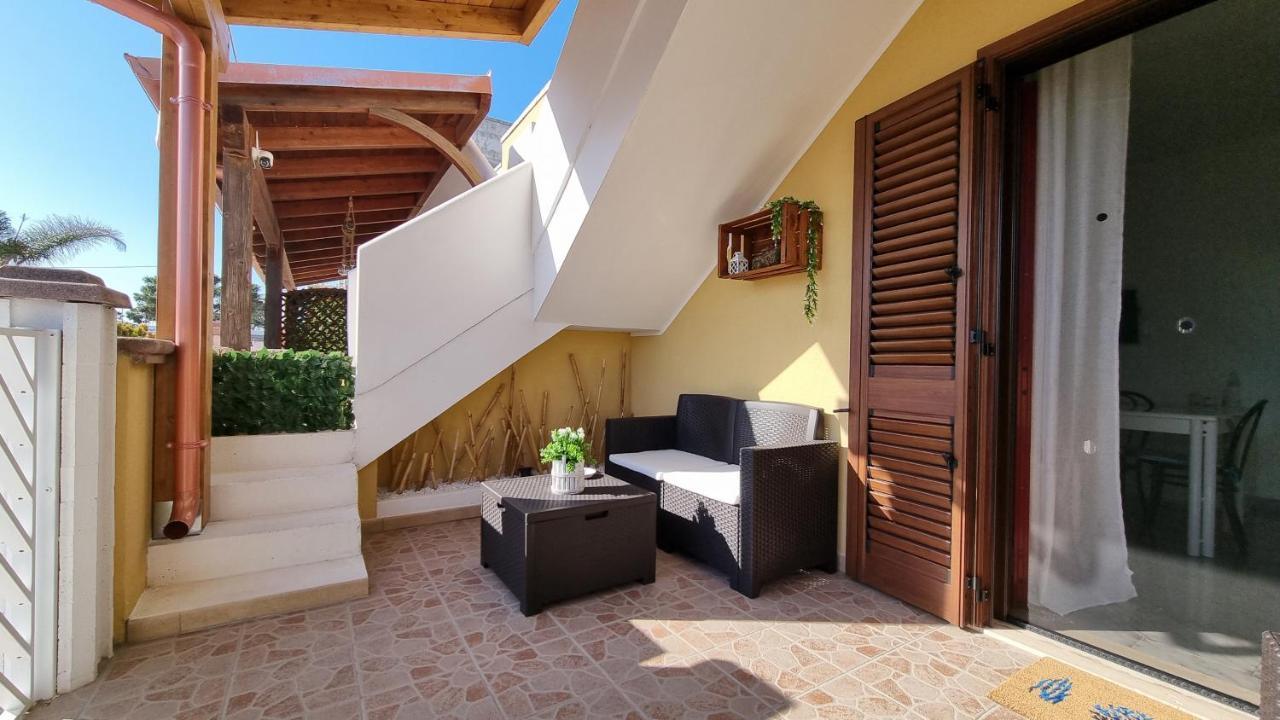 La Terrazza Dei Nonni Apartamento Torre Specchia Ruggeri Exterior foto
