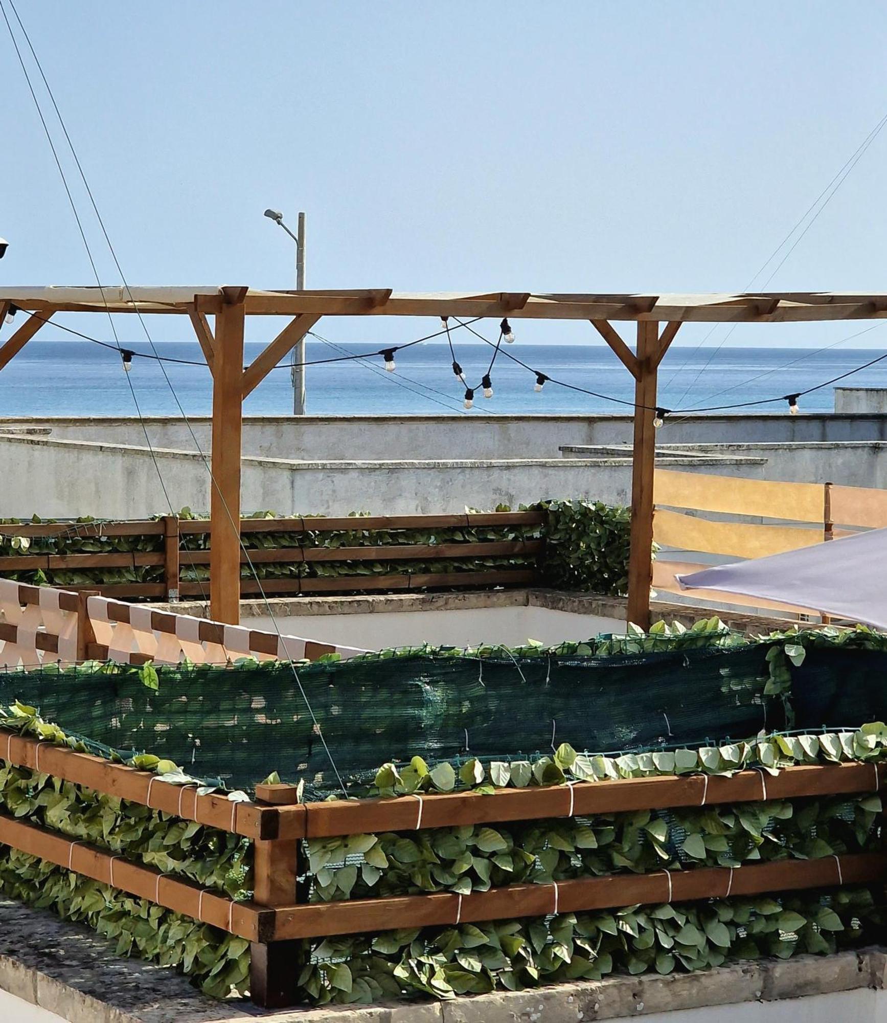 La Terrazza Dei Nonni Apartamento Torre Specchia Ruggeri Exterior foto
