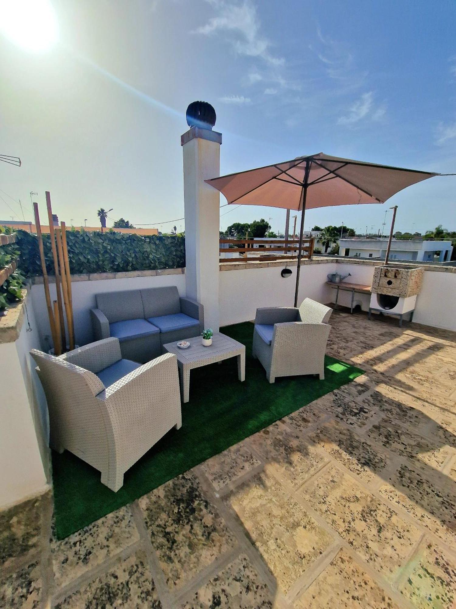 La Terrazza Dei Nonni Apartamento Torre Specchia Ruggeri Exterior foto